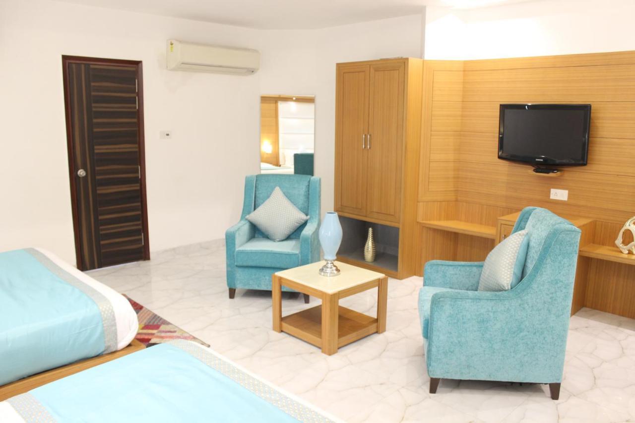 Hotel Aero Star Near Delhi Airport ニューデリー エクステリア 写真
