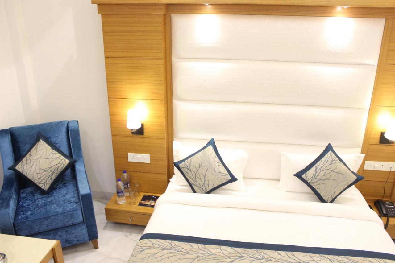Hotel Aero Star Near Delhi Airport ニューデリー エクステリア 写真