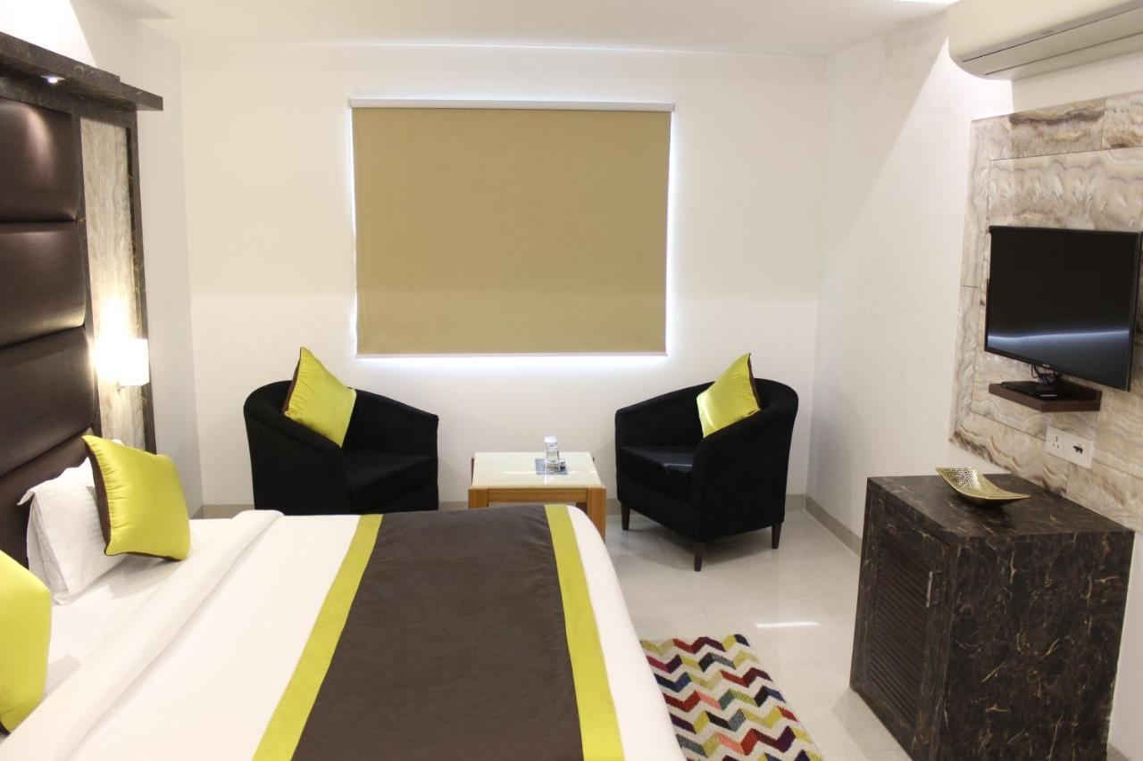 Hotel Aero Star Near Delhi Airport ニューデリー エクステリア 写真