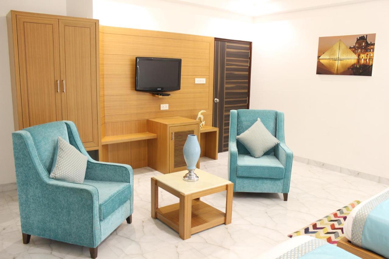 Hotel Aero Star Near Delhi Airport ニューデリー エクステリア 写真